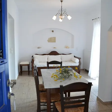 Apartment Maryianni