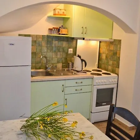 Apartment Maryianni